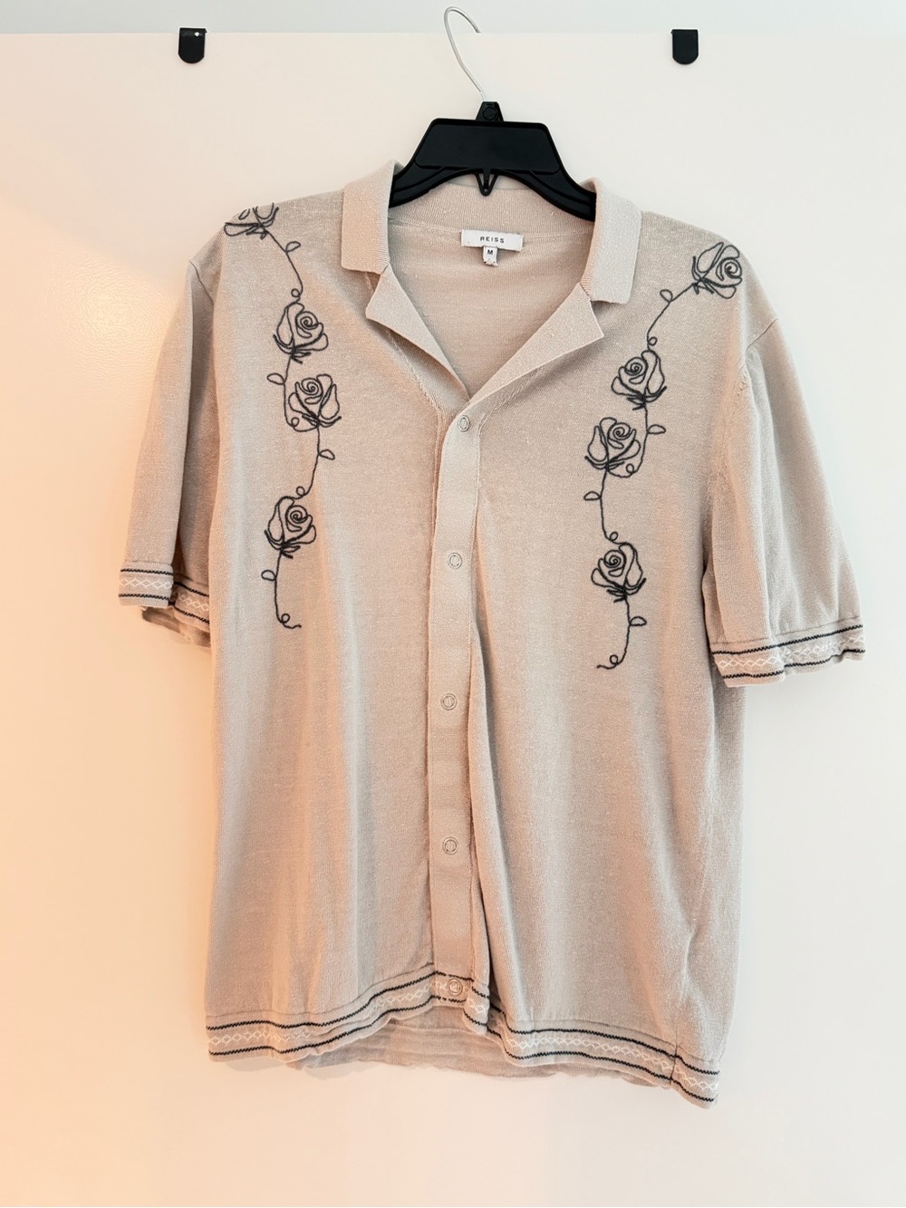 Reiss - Men's Beige Polo Shirt with Rose Embroidery